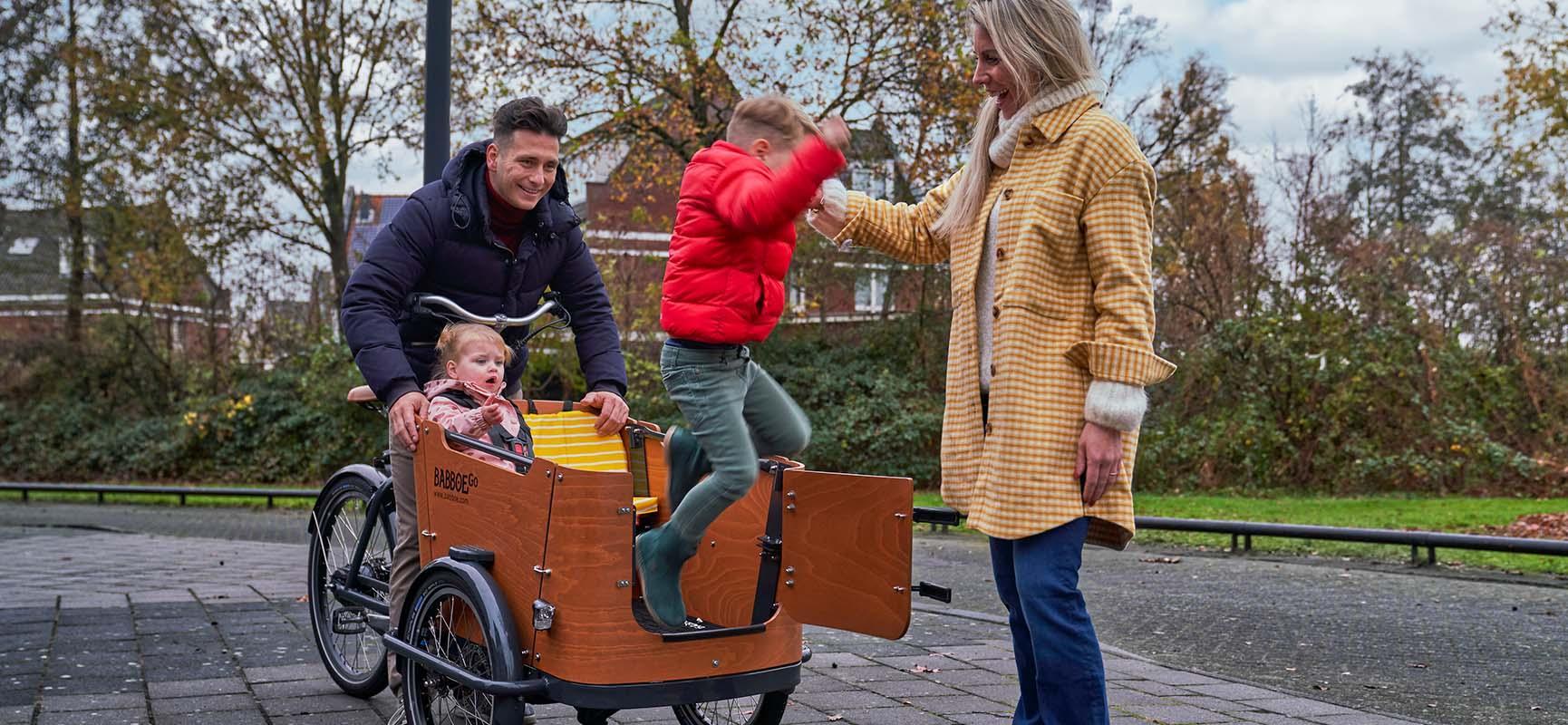 vÃ©lo cargo hollandais 